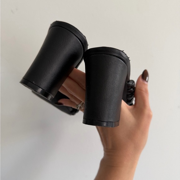 Anne Klein Black Braided Sandals - Picture 3 of 5